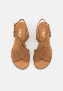 Gabor Comfort Sandalen Met Sleehak - Sattel 13 Gabor Comfort Sandalen Met Sleehak - Sattel -Verfijnd Schoen Winkel 1f243a909c304baabcfd82fee45e9af3