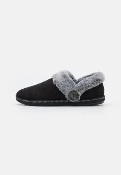Wide Fit Cozy Campfire - Pantoffels - Black -Verfijnd Schoen Winkel 1f8a2b1ba6de482caa738aa0ba2d2dcb