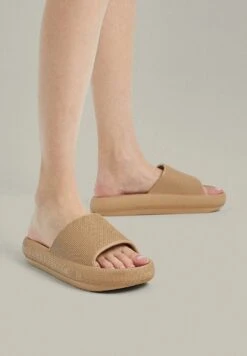 Oysho Badslippers - Brown