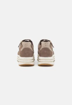 Geox Kency - Sneakers Laag - Dark Taupe -Verfijnd Schoen Winkel 255a7675c171444fa9137de099e09e06
