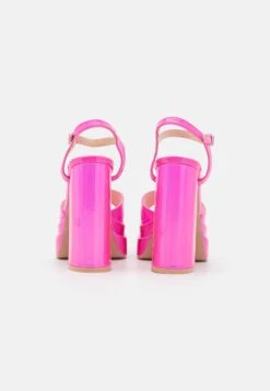 Raid Cassilia - Sandalen Met Plateauzool - Pink 11 Raid Cassilia - Sandalen Met Plateauzool - Pink -Verfijnd Schoen Winkel 3515e0d2262245fab2e53ad2243ee4ee