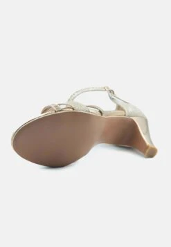 ArtemisMid High Heel With Buckle Ankle Strap - Sandalen - Gold -Verfijnd Schoen Winkel 4aa1e13790f1495899083b4eeefc1f5c