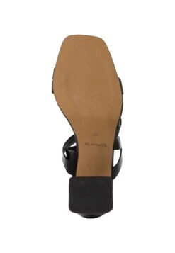 Tamaris Muiltjes Met Hak - Black Matt 11 Tamaris Muiltjes Met Hak - Black Matt -Verfijnd Schoen Winkel 4d708d321e6e4e65913103f076c4feea