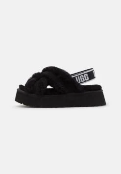 Ugg Disco Cross Slide - Pantoffels - Black -Verfijnd Schoen Winkel 4dcf6f5097ca4f2da5ef8e73402915b1