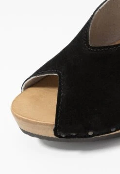 Wiebke - Clogs - Schwarz -Verfijnd Schoen Winkel 518a4534e2ad4f10b4aa8528e7ec7c91