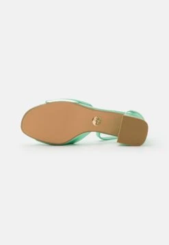 Buffalo Neat - Sandalen - Mint Metallic -Verfijnd Schoen Winkel 53745e8815274da9a168e74771e6ebb6