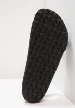 Birkenstock Arizona - Pantoffels - Black 12 Birkenstock Arizona - Pantoffels - Black -Verfijnd Schoen Winkel 5717926726b2461689c4e8ca0827cb1a