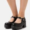 KOI FOOTWEAR Vegan Tira Classic Mary Janes - Plateaupumps - Black 2 KOI FOOTWEAR Vegan Tira Classic Mary Janes - Plateaupumps - Black -Verfijnd Schoen Winkel 6ce2a3e6ef184102bf0c20dacd0edc63