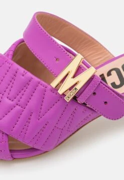 MOSCHINO Muiltjes Met Hak - Giacinto -Verfijnd Schoen Winkel 76ef04b683d04fb7aeb69ab7f60145b4