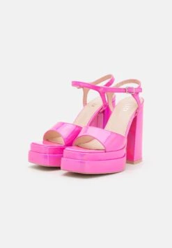 Raid Cassilia - Sandalen Met Plateauzool - Pink 10 Raid Cassilia - Sandalen Met Plateauzool - Pink -Verfijnd Schoen Winkel 7a9c21dfb37349b78e3dacba9c26ea27