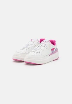 Emporio Armani Sneakers Laag - White/Pink 11 Emporio Armani Sneakers Laag - White/Pink -Verfijnd Schoen Winkel 7acedb5760d64cf6a3bf2dbb4d65d1ed