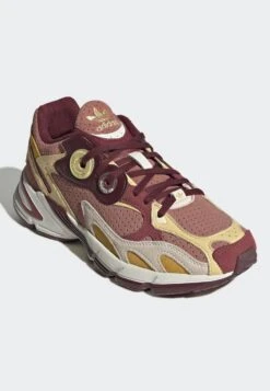 Adidas Originals Sneakers Laag - Shadow Red Orange Tint White Tint -Verfijnd Schoen Winkel 92d0df1e684947abbae88c975000467c