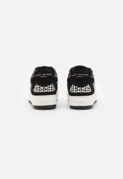 Kurt Geiger London Southbank - Sneakers Laag - Black/White 12 Kurt Geiger London Southbank - Sneakers Laag - Black/White -Verfijnd Schoen Winkel 98385c65940049088050bb29f83540ba