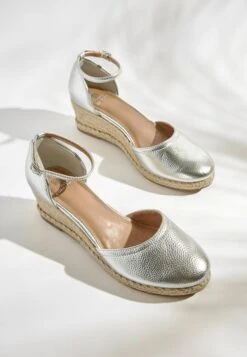 Next Forever Comfort Closed Toe Regular/Wide Fit - Sleehakken - Silver -Verfijnd Schoen Winkel 9e5525130eee4e52aa02ed9a1a69a0c1