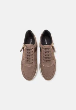 Geox Kency - Sneakers Laag - Dark Taupe -Verfijnd Schoen Winkel a7d2367381704b5482a79d57a80ac788