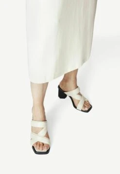 Muiltjes Met Hak - Cream Black