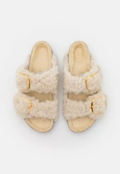 Birkenstock Arizona Big Buckle Rivet Logo Regular Fit - Pantoffels - Eggshell -Verfijnd Schoen Winkel b3e5aab5f2d146129cc90954f154f8bd