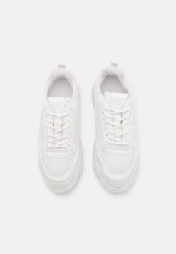 COPENHAGEN Cph40- Sneakers Laag - White -Verfijnd Schoen Winkel ccc7b0400a0e4d62afda4bfd51dfdb37