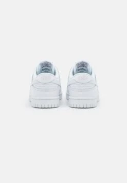 Nike Sportswear Dunk- Sneakers Laag - White 15 Nike Sportswear Dunk- Sneakers Laag - White -Verfijnd Schoen Winkel cd7e4782549048429b60b5b6d4a6e152