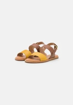 Clarks Karsea Strap - Sandalen - Tan Combi -Verfijnd Schoen Winkel d1efa32d9555404b984c582617a0d2d3