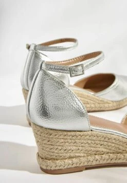 Next Forever Comfort Closed Toe Regular/Wide Fit - Sleehakken - Silver -Verfijnd Schoen Winkel d5ed27f2508b4a109f19d8b0bc5d418b