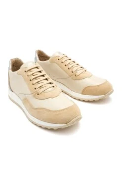 Sneakers Laag - Beige -Verfijnd Schoen Winkel d6d6d76553d04504b7c2296a521aff1e