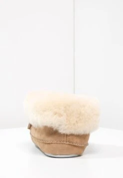 Shepherd Emmy - Pantoffels - Chestnut -Verfijnd Schoen Winkel daf6619d42f94b44b4c21c505fd29a12