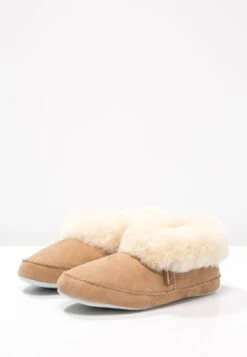 Shepherd Emmy - Pantoffels - Chestnut -Verfijnd Schoen Winkel e3da3162b83e4b51bfee4d89cfd88223