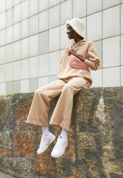 Nike Sportswear Dunk- Sneakers Laag - White 13 Nike Sportswear Dunk- Sneakers Laag - White -Verfijnd Schoen Winkel e6259915bd67446a8c9278de87f95178