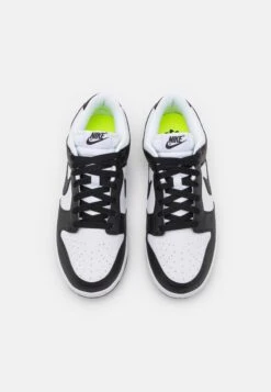 Nike Sportswear Dunk Low Next Nature - Sneakers Laag - White/Black 13 Nike Sportswear Dunk Low Next Nature - Sneakers Laag - White/Black -Verfijnd Schoen Winkel f0a3544bf4724e66a86793321707f508